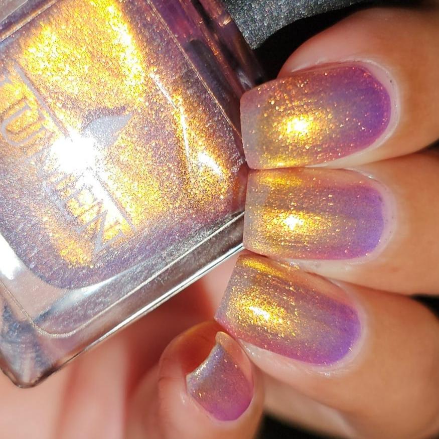 Lumen Nails